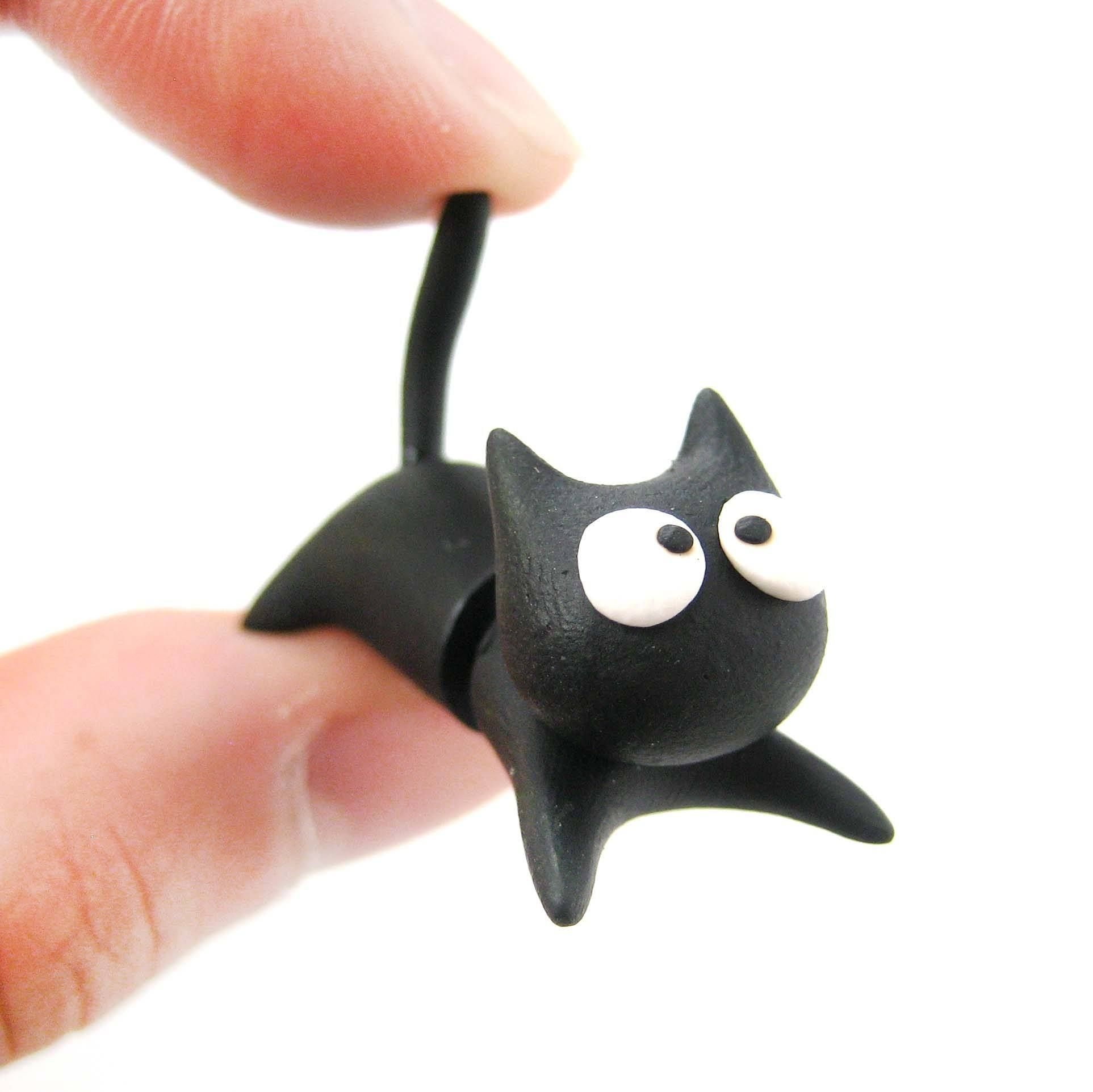 Черный кот из полимерной глины