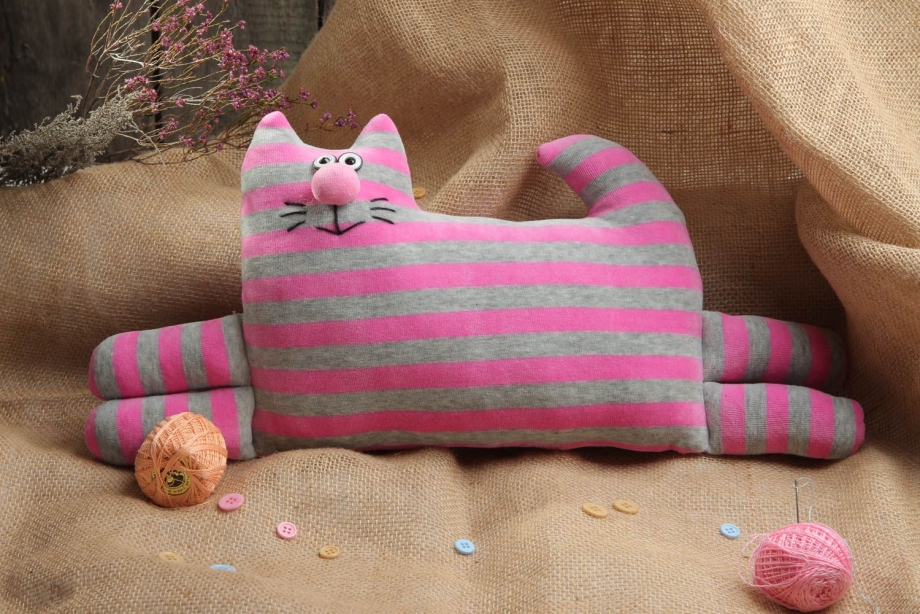 Игрушки для подушки