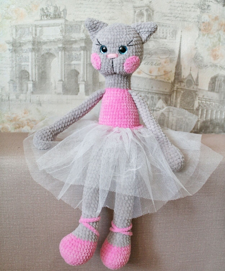 Кошка балерина игрушка