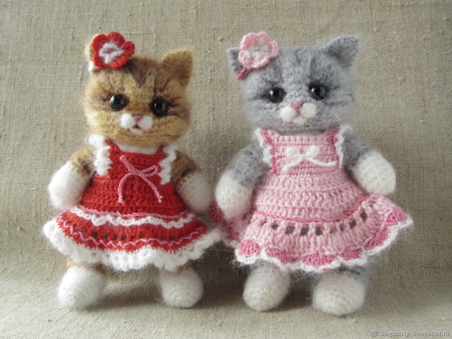 Вязаные кошки