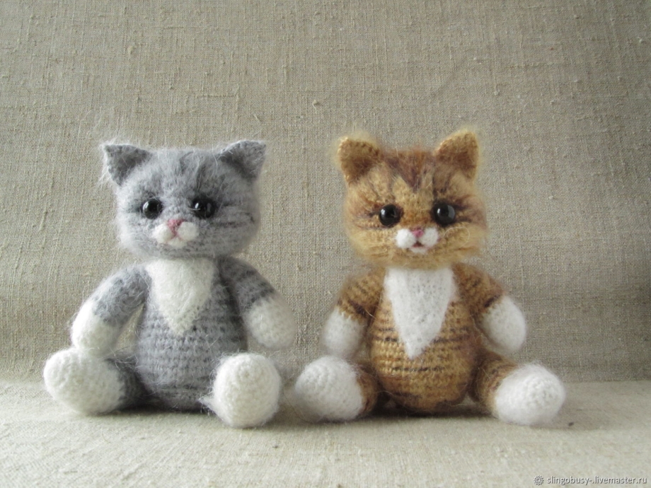 Игрушки амигуруми котята