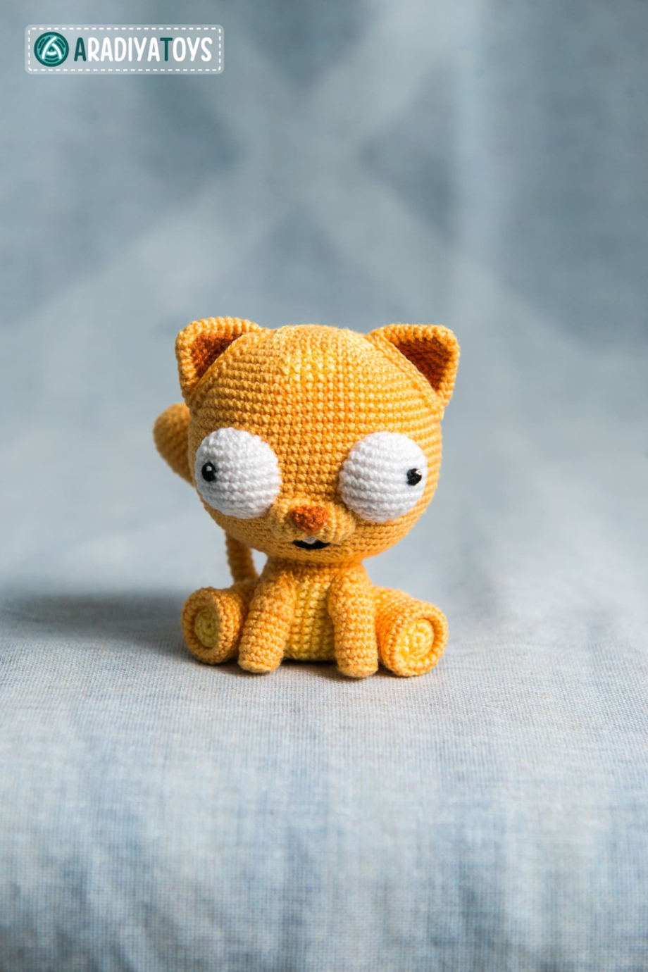 Вязаные игрушки кошки