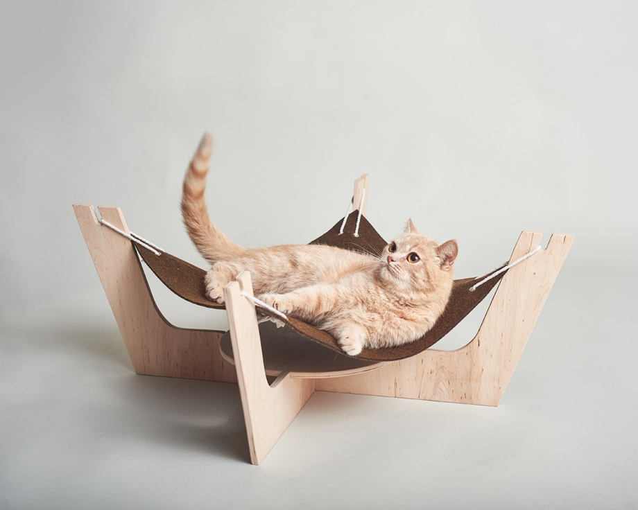 Гамаки для кошек из фанеры