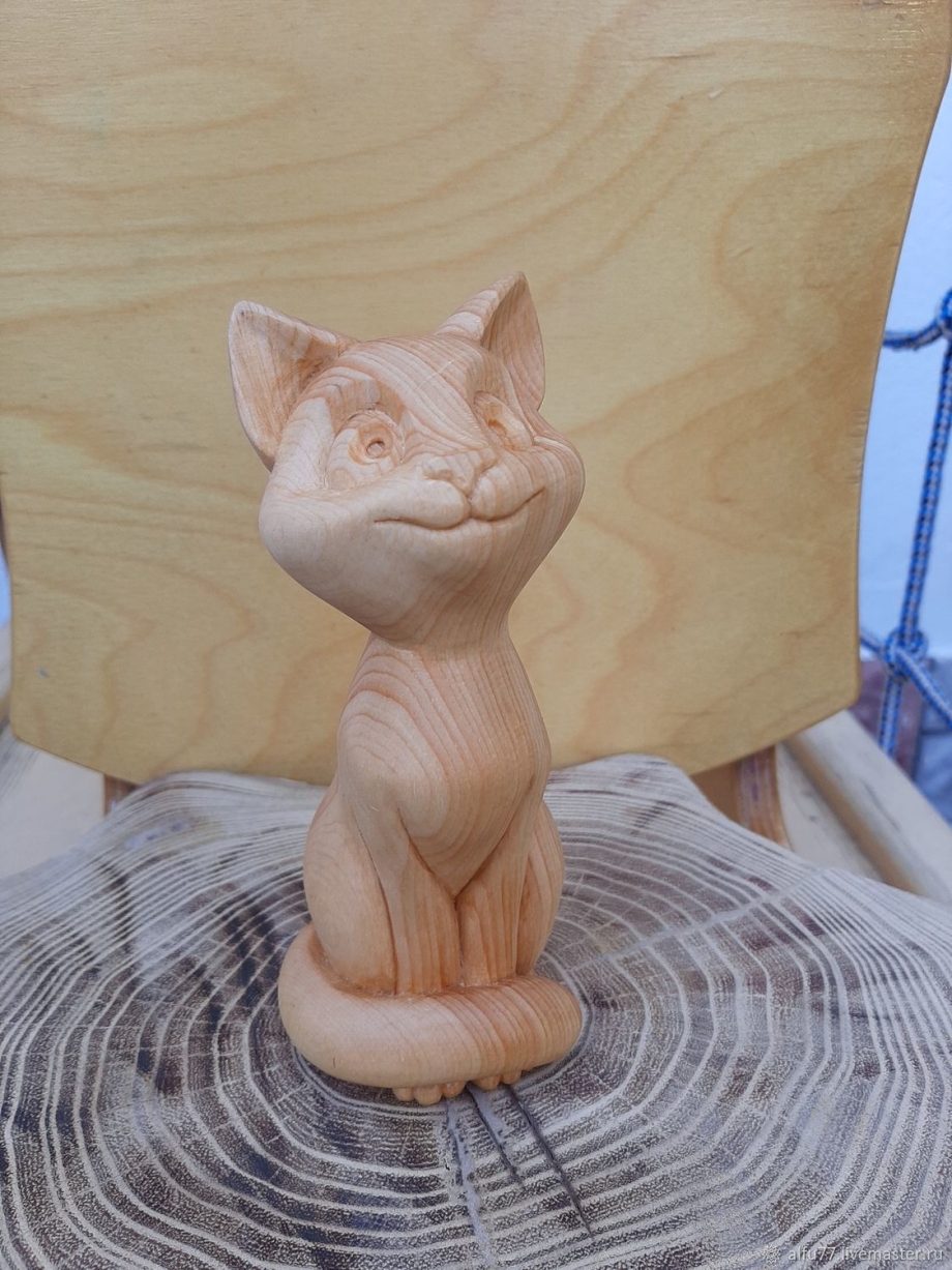 Кот деревянный статуэтка