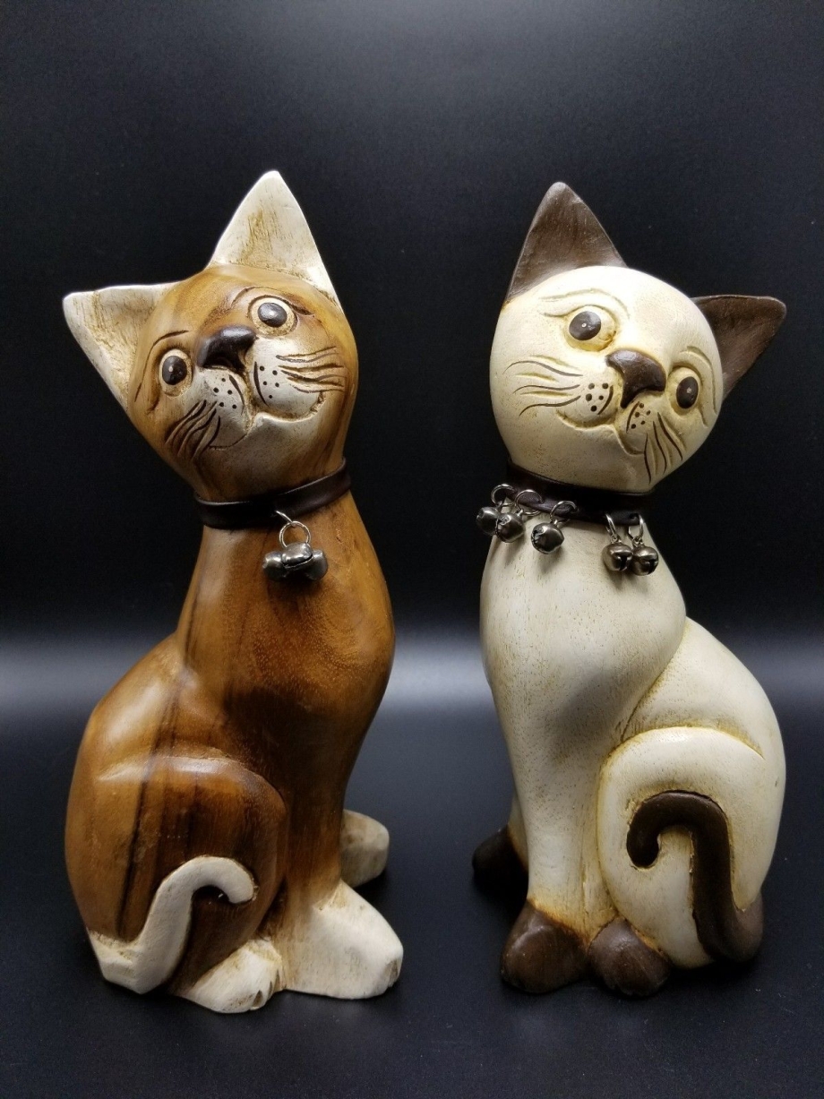 Резьба по дереву кошки