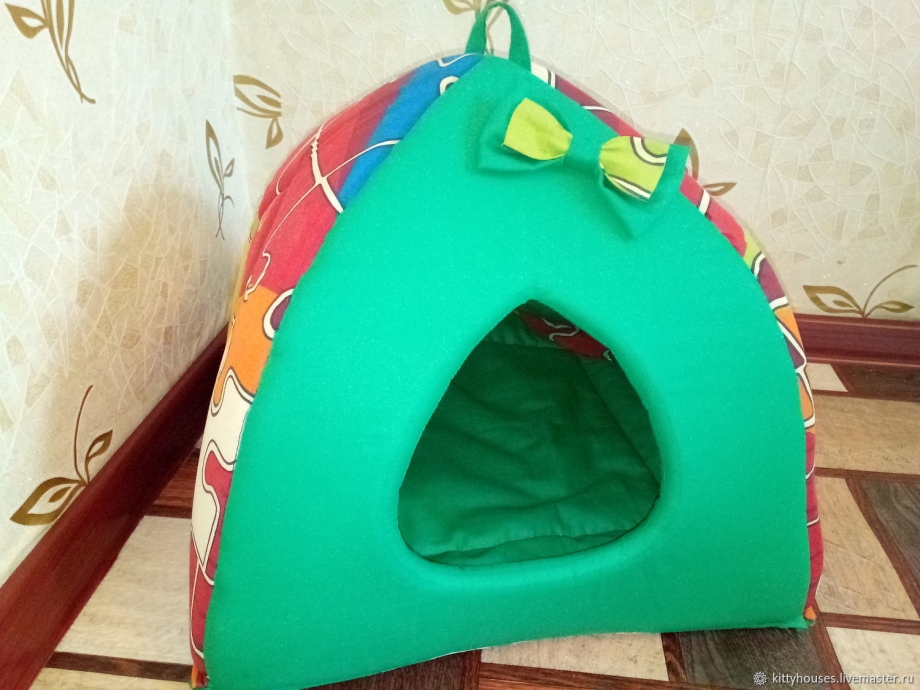 Домик для кошки из ткани