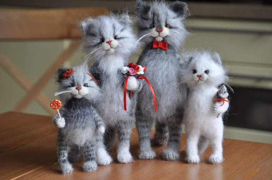 Вязаные котики