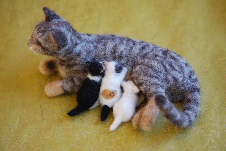 Картинки кошек в миниатюре
