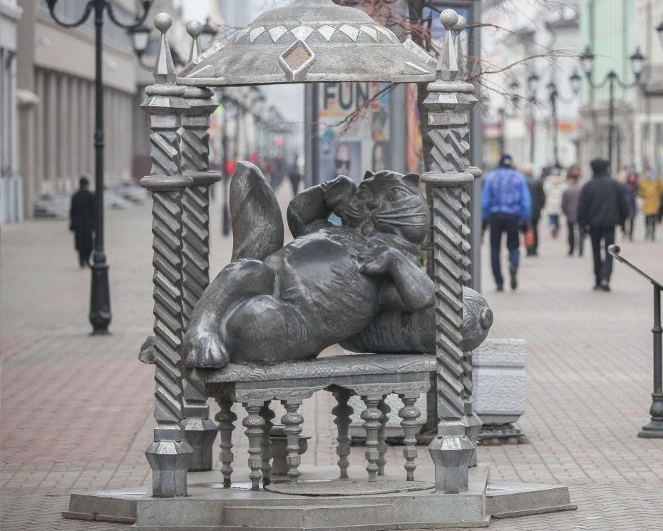 Памятник коту в Казани