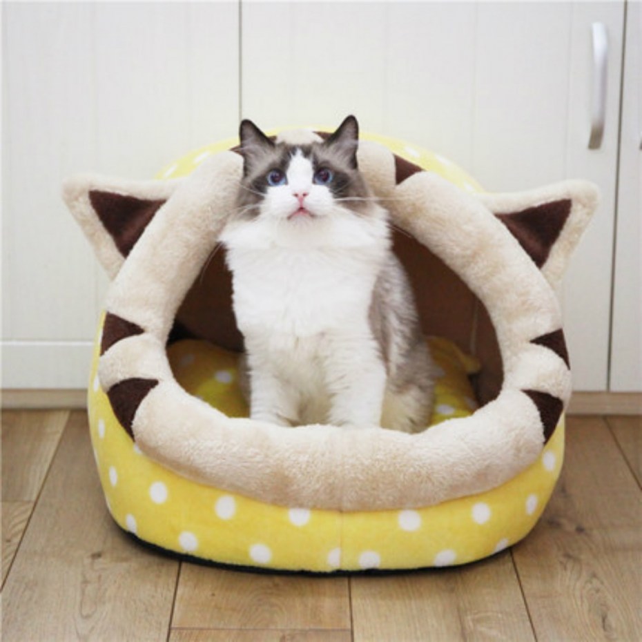 Лежанка для котика