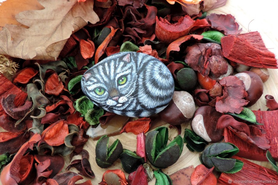 Каменный кот