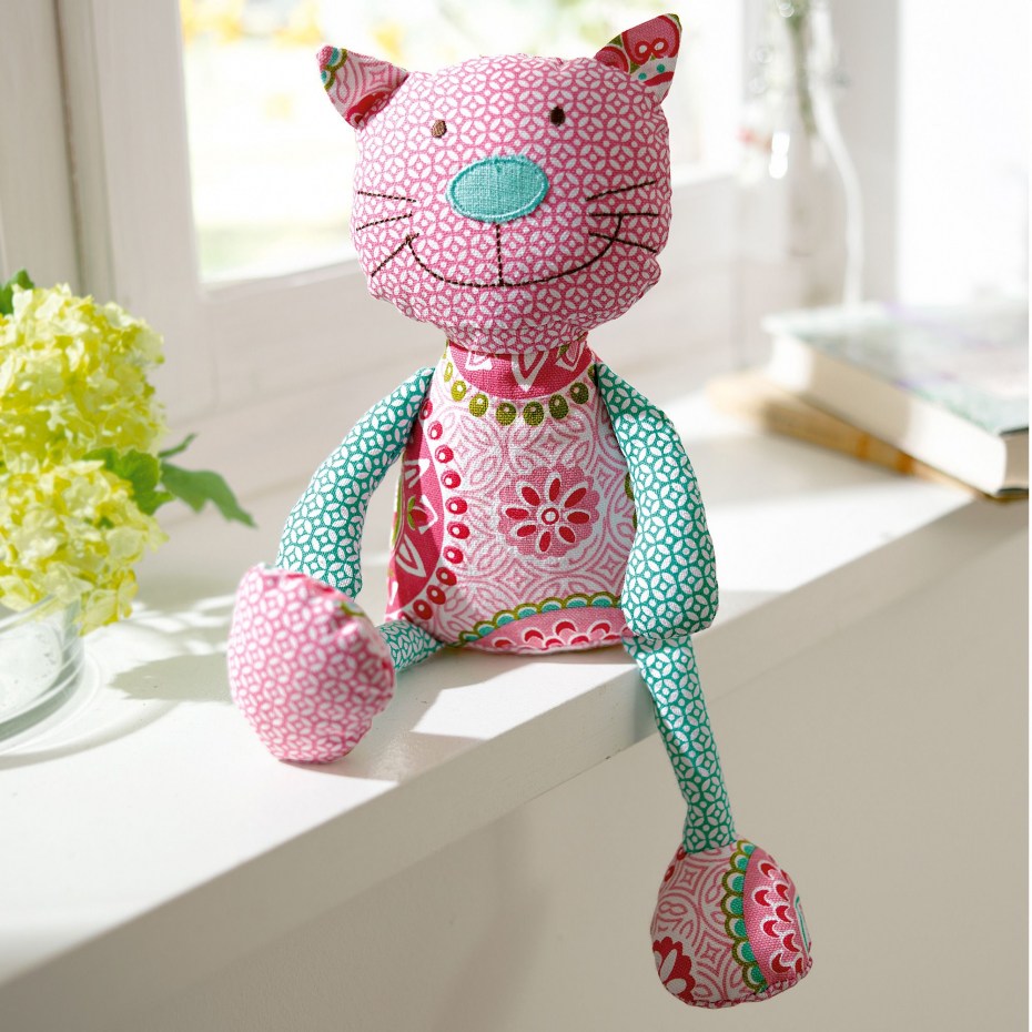 Игрушки из лоскутков ткани