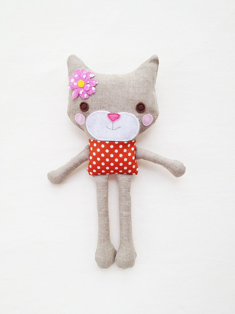 Кошечка из ткани