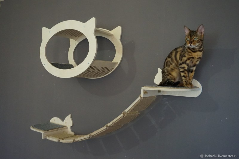Кошачий домик из ткани