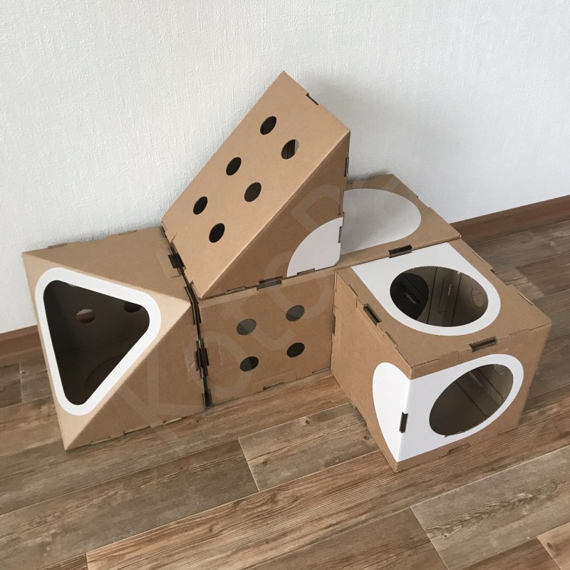 Картонный домик для кота