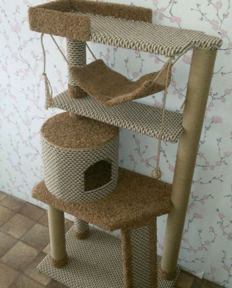 Дом для кота из подручных материалов
