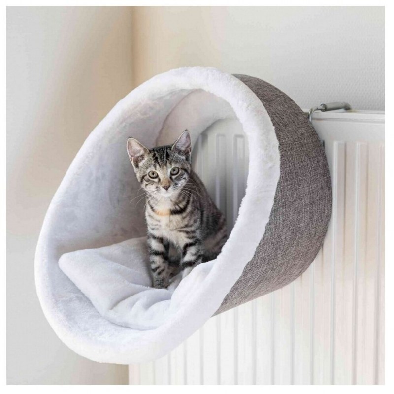 Лежанка для котика