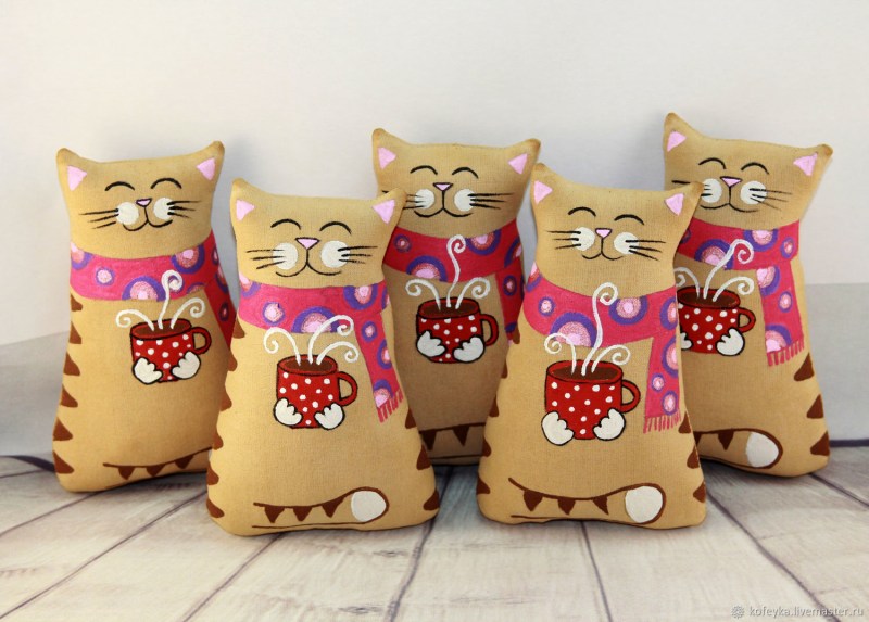 Кофейная игрушка кот