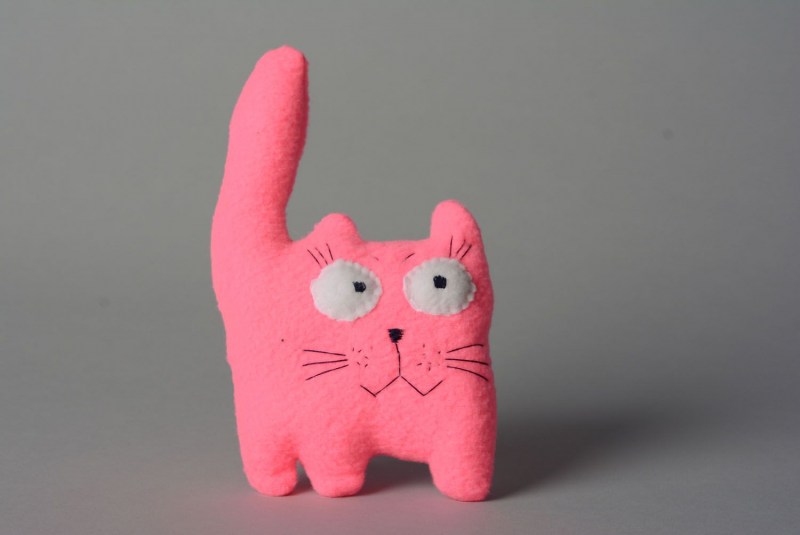 Мягкая игрушка розовый кот