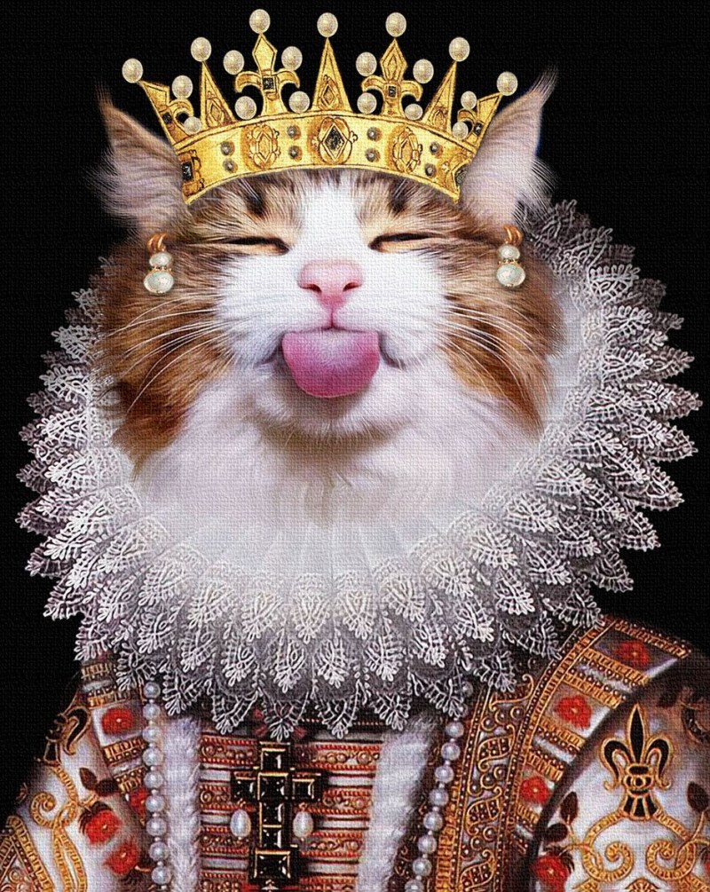 Кот в царской короне