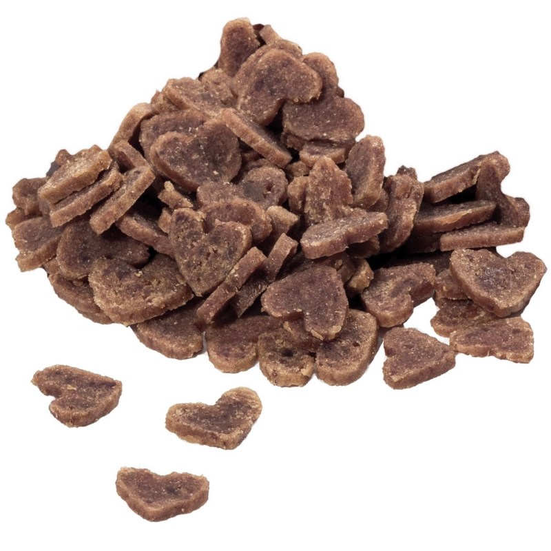 Лакомство Triol нежные сердечки для кошек из говядины с треской (40г)