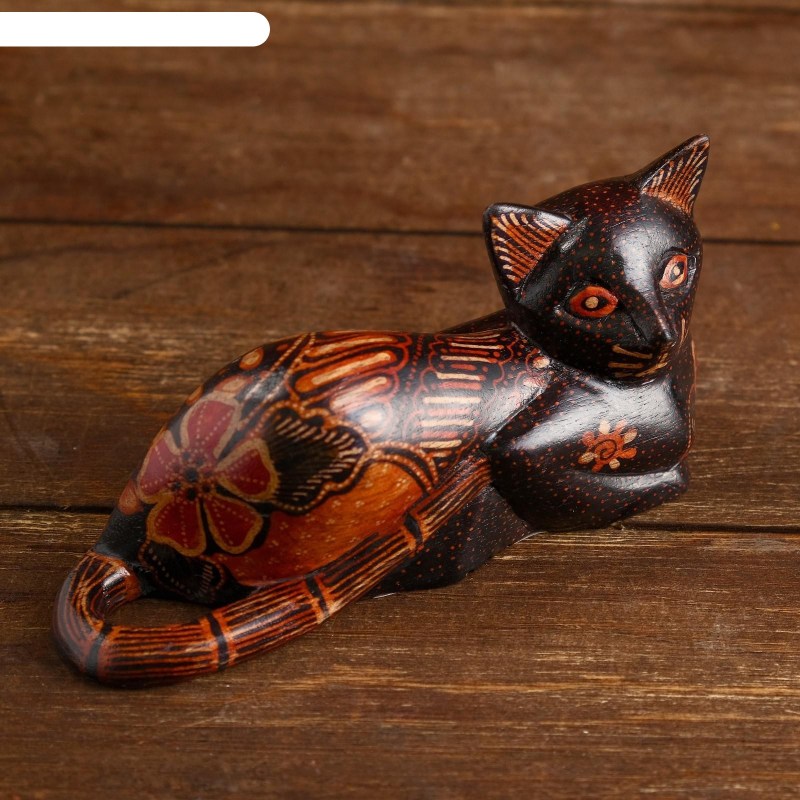 Статуэтка кошки