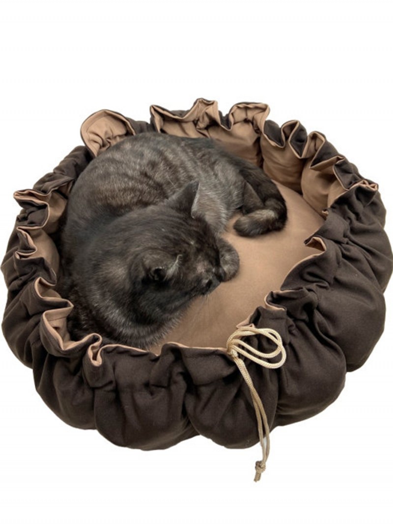 Лежанка для кота